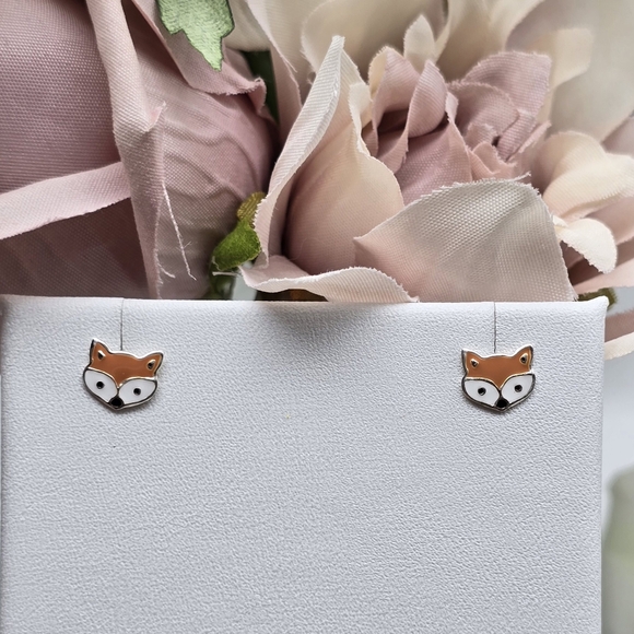 ❤️ FOX STERLING SILVER STUD EARRINGS - Picture 4 of 4